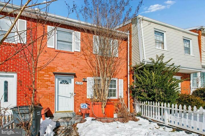 Property Photo: 4136 Ferrara Terrace VA 22193