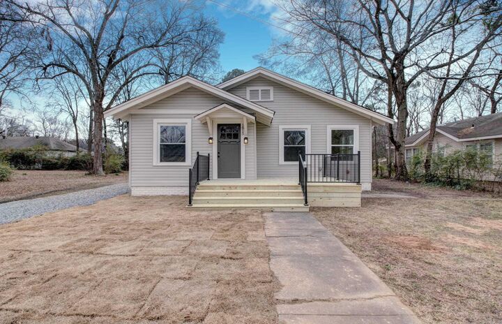 Property Photo:  1815 Scott  AR 72034 