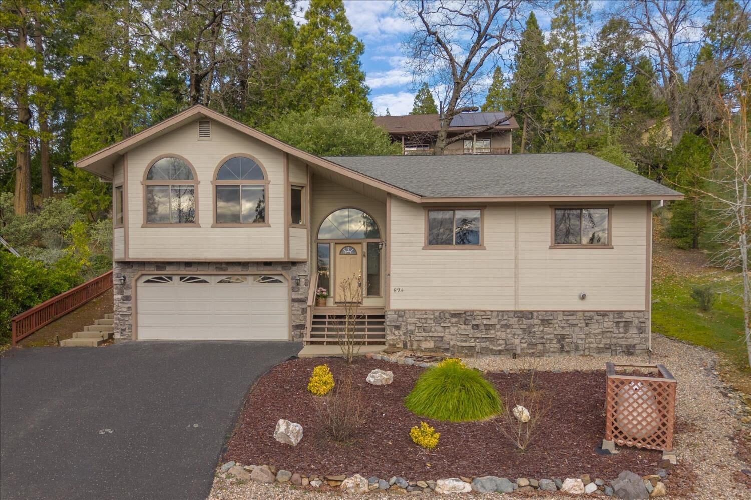 Property Photo:  694 Forest Meadows  CA 95247 