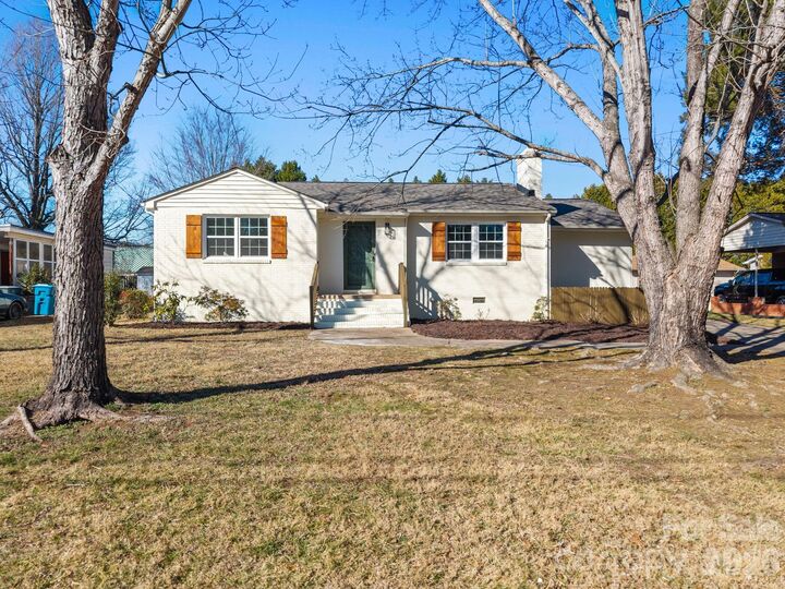 Property Photo: 1950 Rosemont Street NC 28144