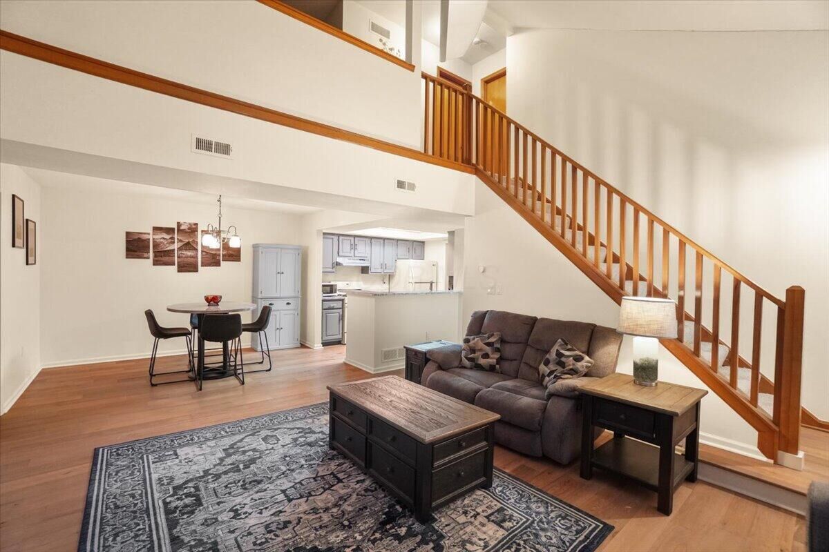 Property Photo:  5040 Blendon Pond Drive  OH 43081 