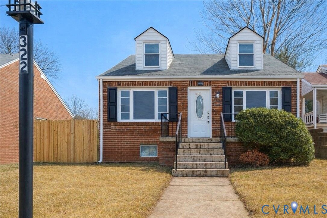 Property Photo: 322 Jackson Avenue VA 23834