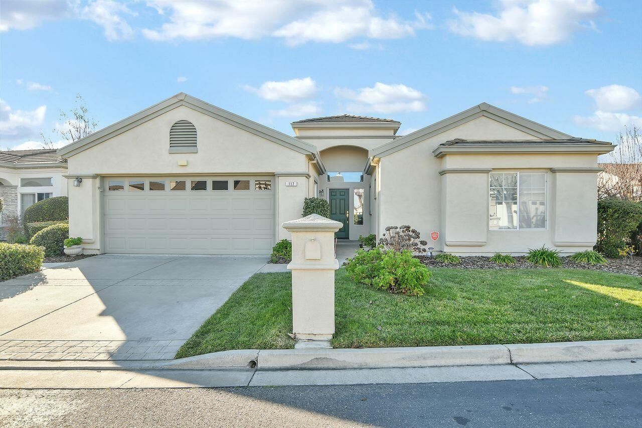 Property Photo: 117 Scarlet Way CA 94513