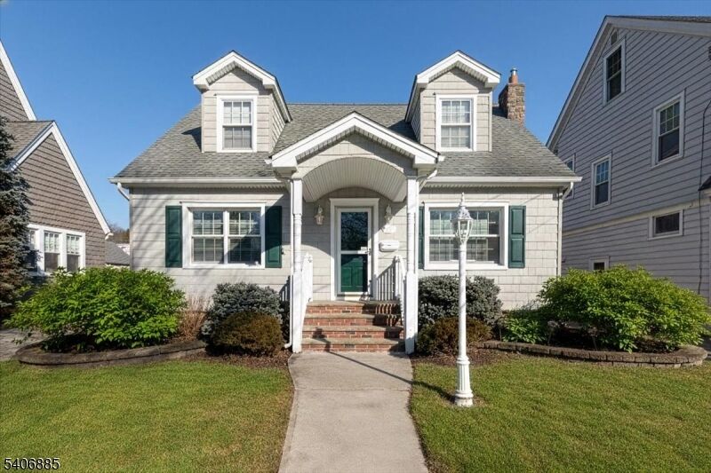 Property Photo:  227 Mountainview Ave  NJ 07076 