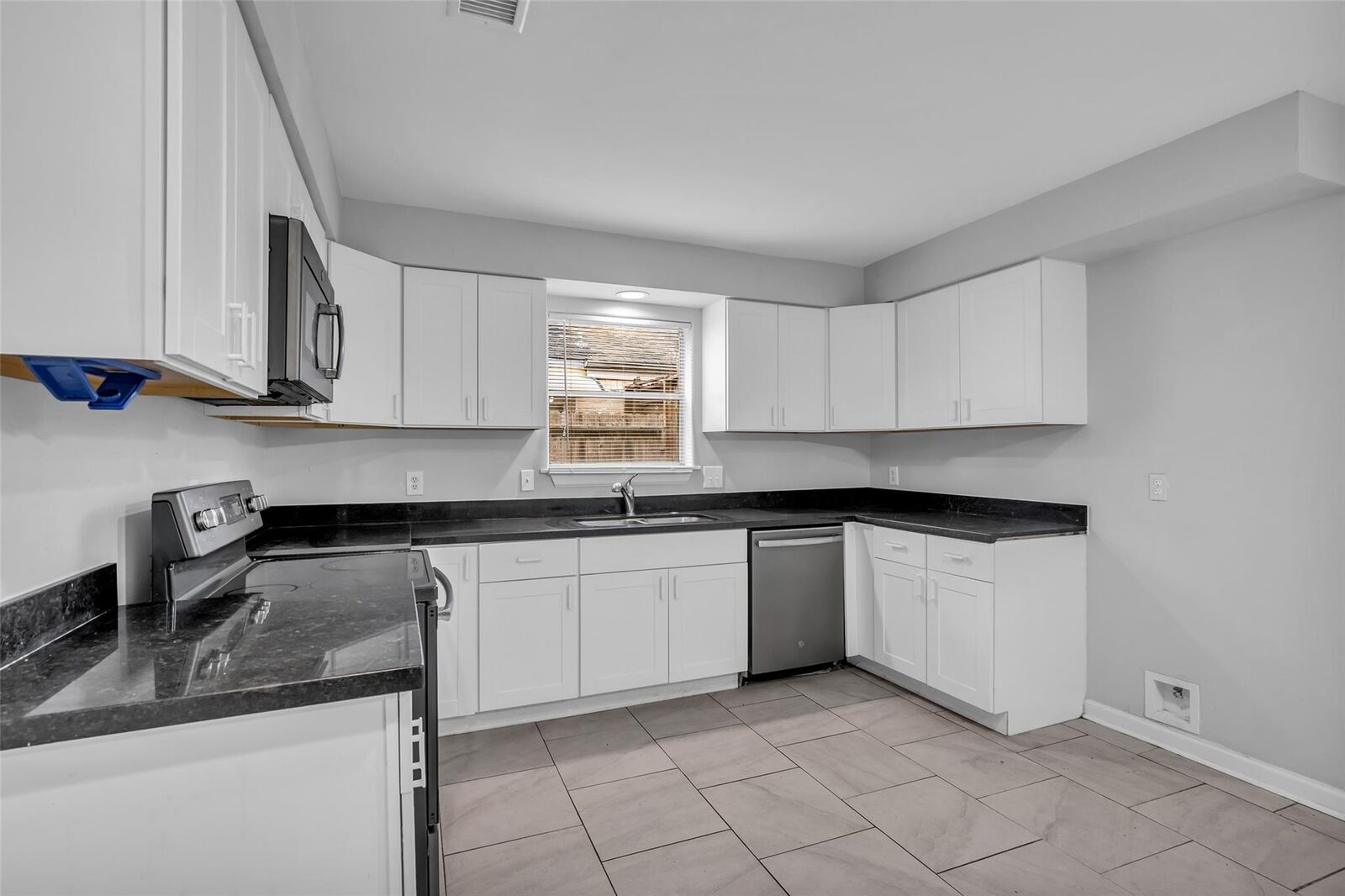 Property Photo:  4407 Hickory Grove Drive  TX 77084 