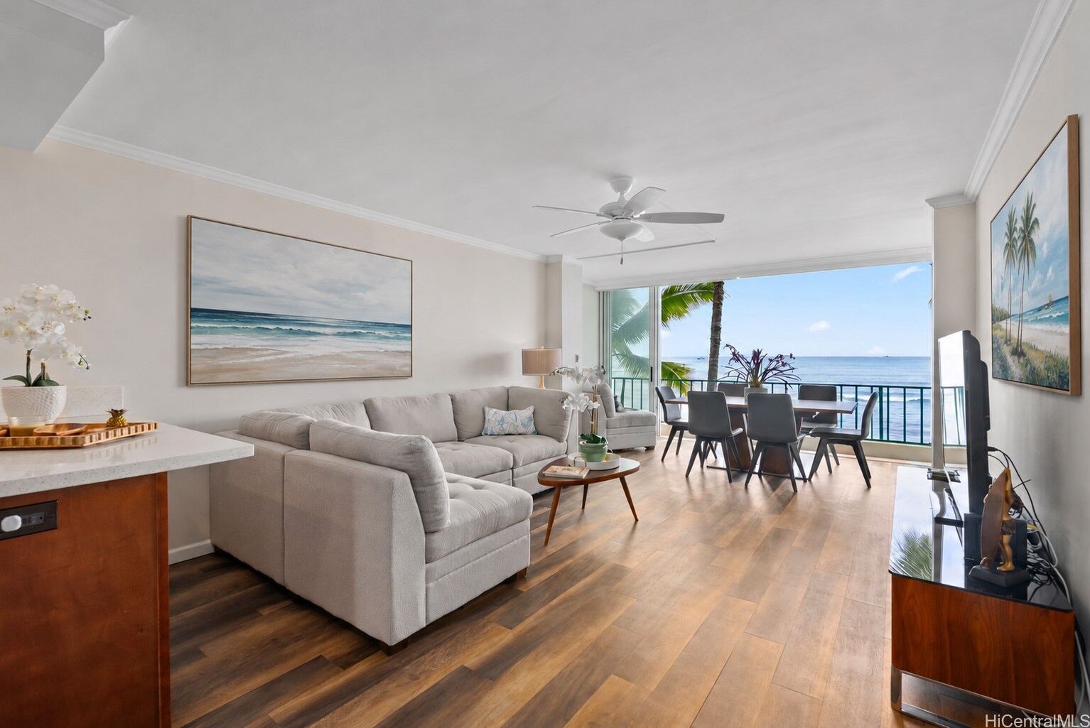 Property Photo:  2999 Kalakaua Avenue 202  HI 96815 