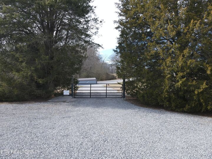 Property Photo:  209 Walden Lane  TN 37763 