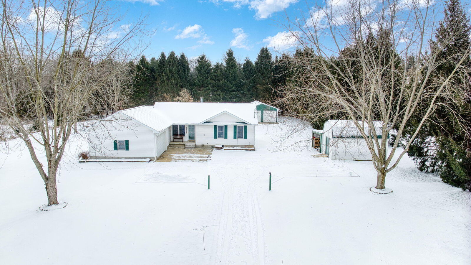 Property Photo: 6117 Kennedy Road MI 49259