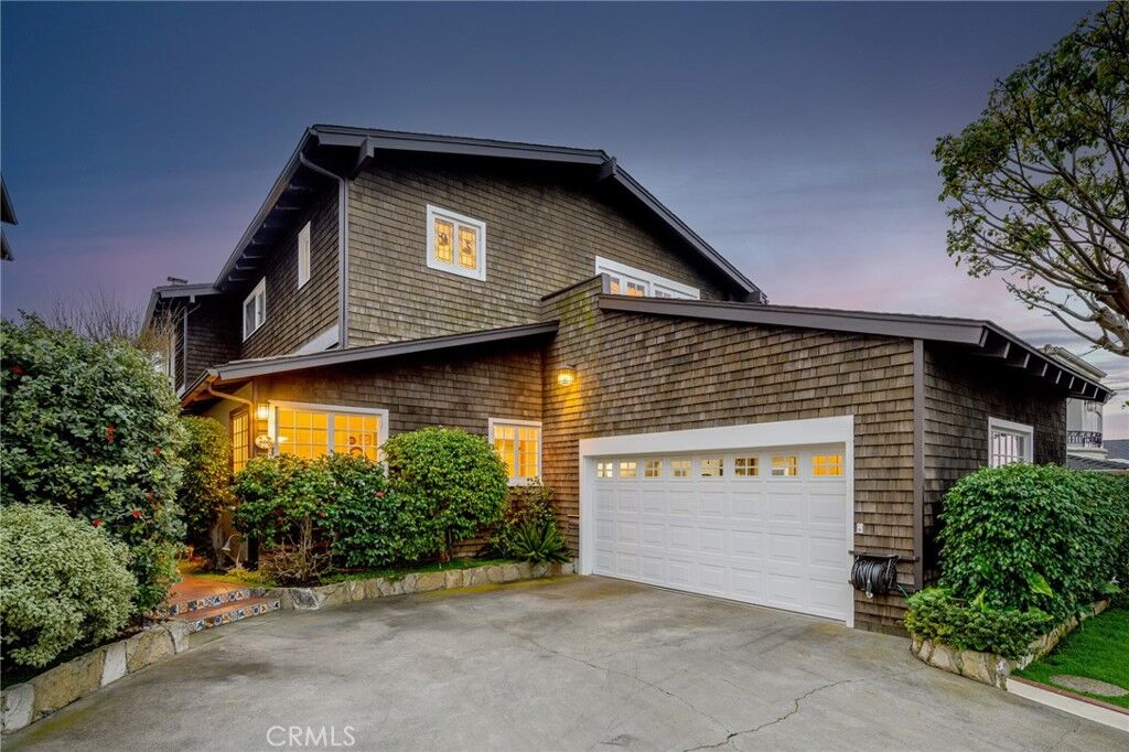 Property Photo:  600 15th Street  CA 90266 