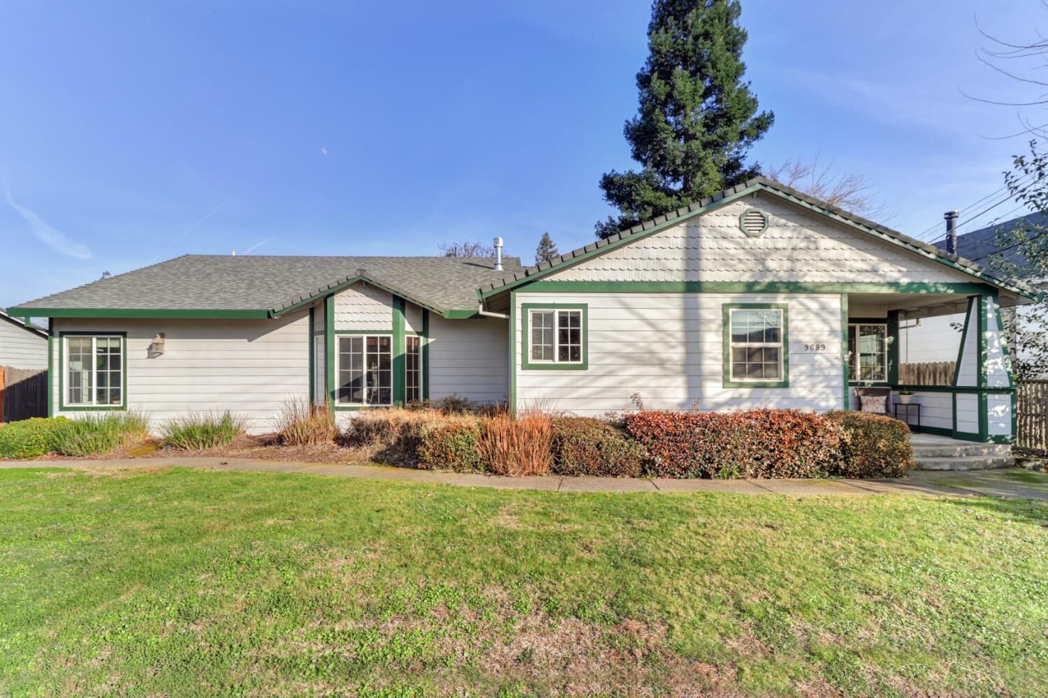 Property Photo:  9689 Kent Street  CA 95624 