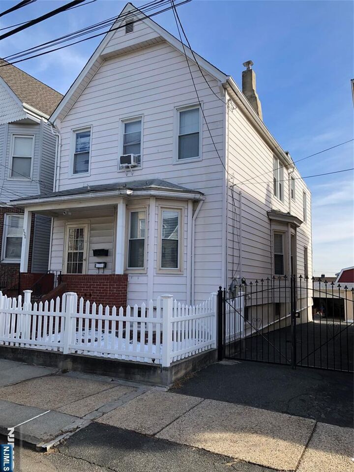 Property Photo:  132 Elm Street 1  NJ 07032 