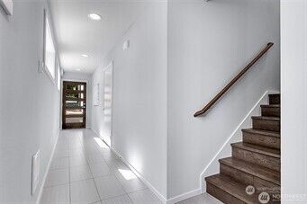 Property Photo:  732  26th Avenue S B  WA 98144 