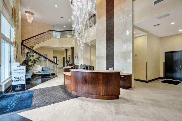 Property Photo:  450 N Federal Highway 902  FL 33435 