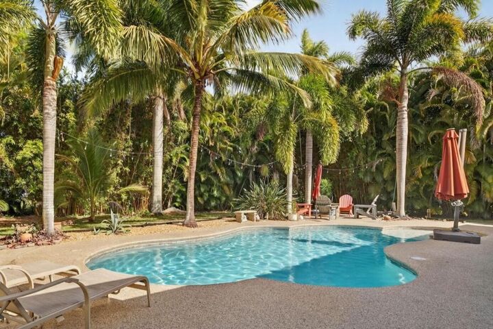 Property Photo:  1206 White Oak Lane  FL 34982 