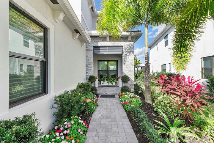 Property Photo:  12617 Solana Bay Circle  FL 33412 
