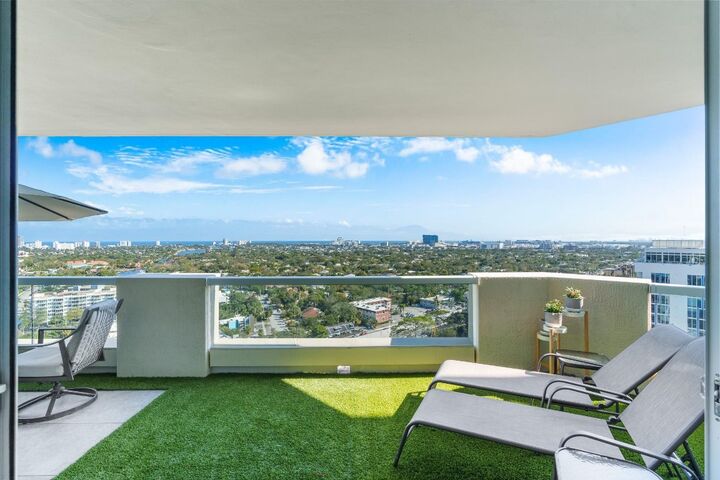 Property Photo:  411 N New River Drive 2205  FL 33301 