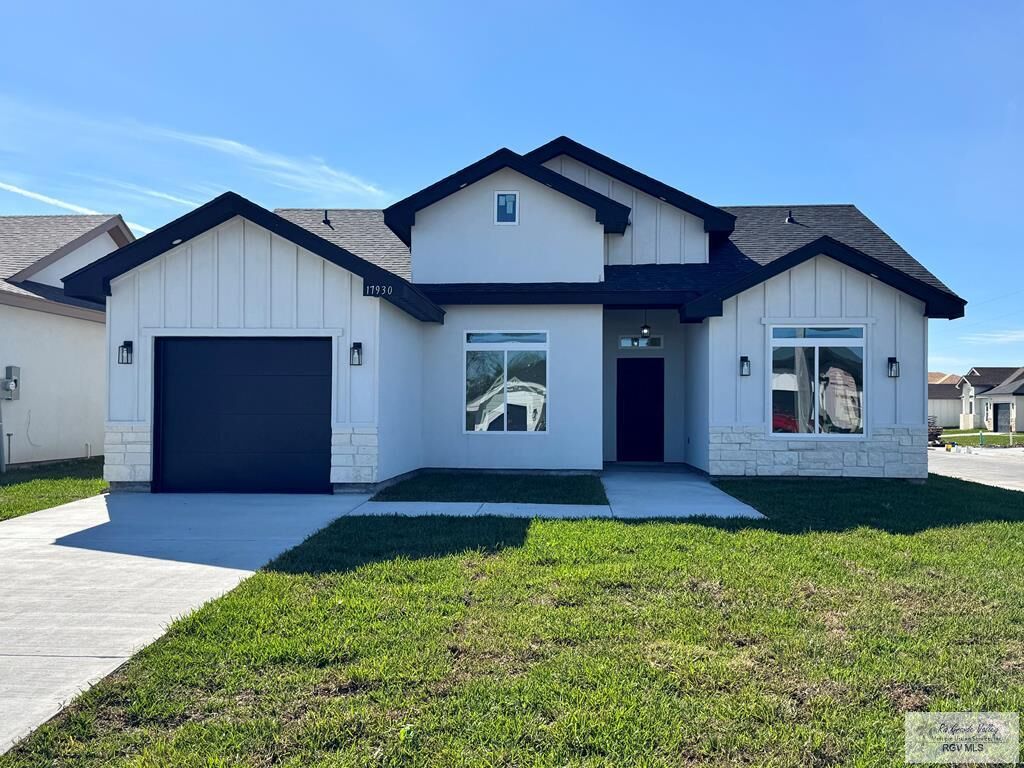 Property Photo:  17930 Spruce St  TX 78552 