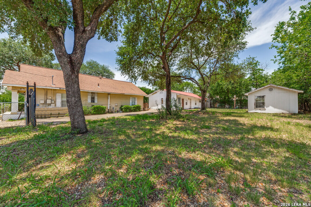 Property Photo:  3311 W Commerce  TX 78207 