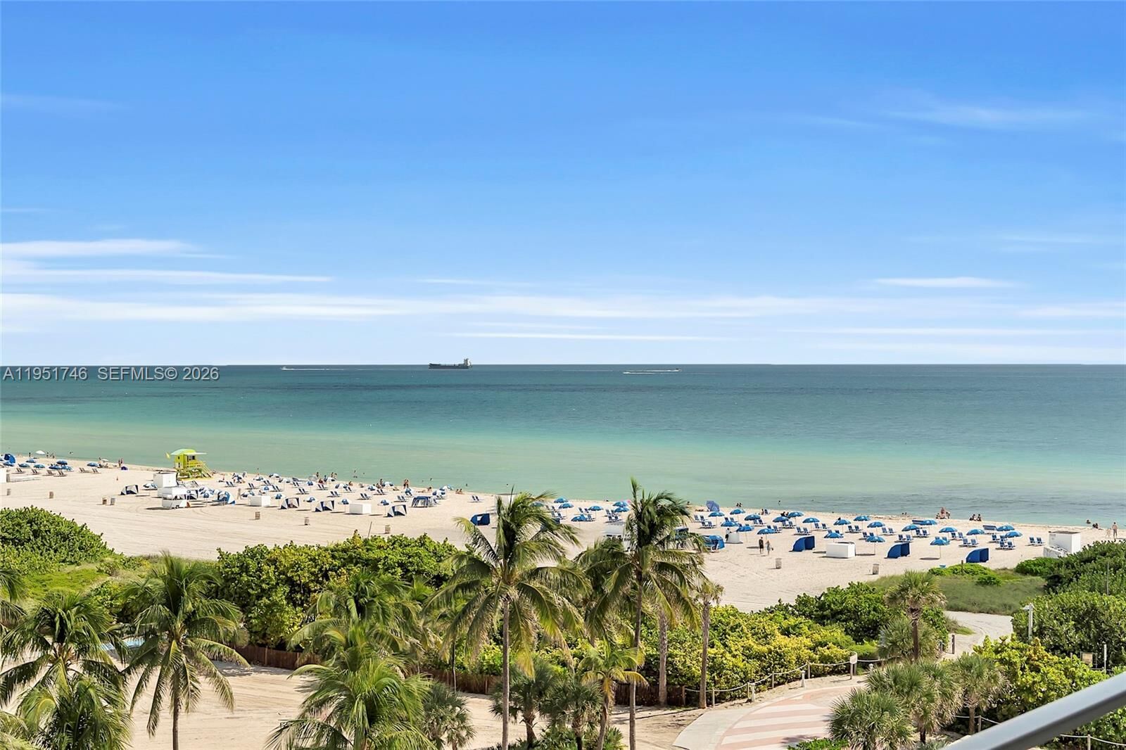 Property Photo:  465 Ocean Dr 824  FL 33139 