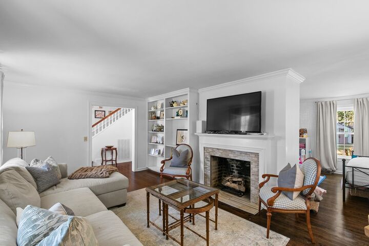 Property Photo: 306 N Englewood Ave AL 36303