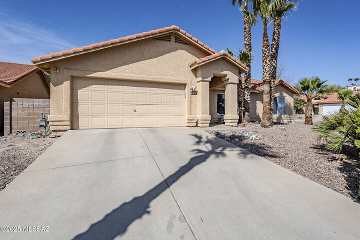 Property Photo:  2240 S Quail Hollow Drive  AZ 85710 