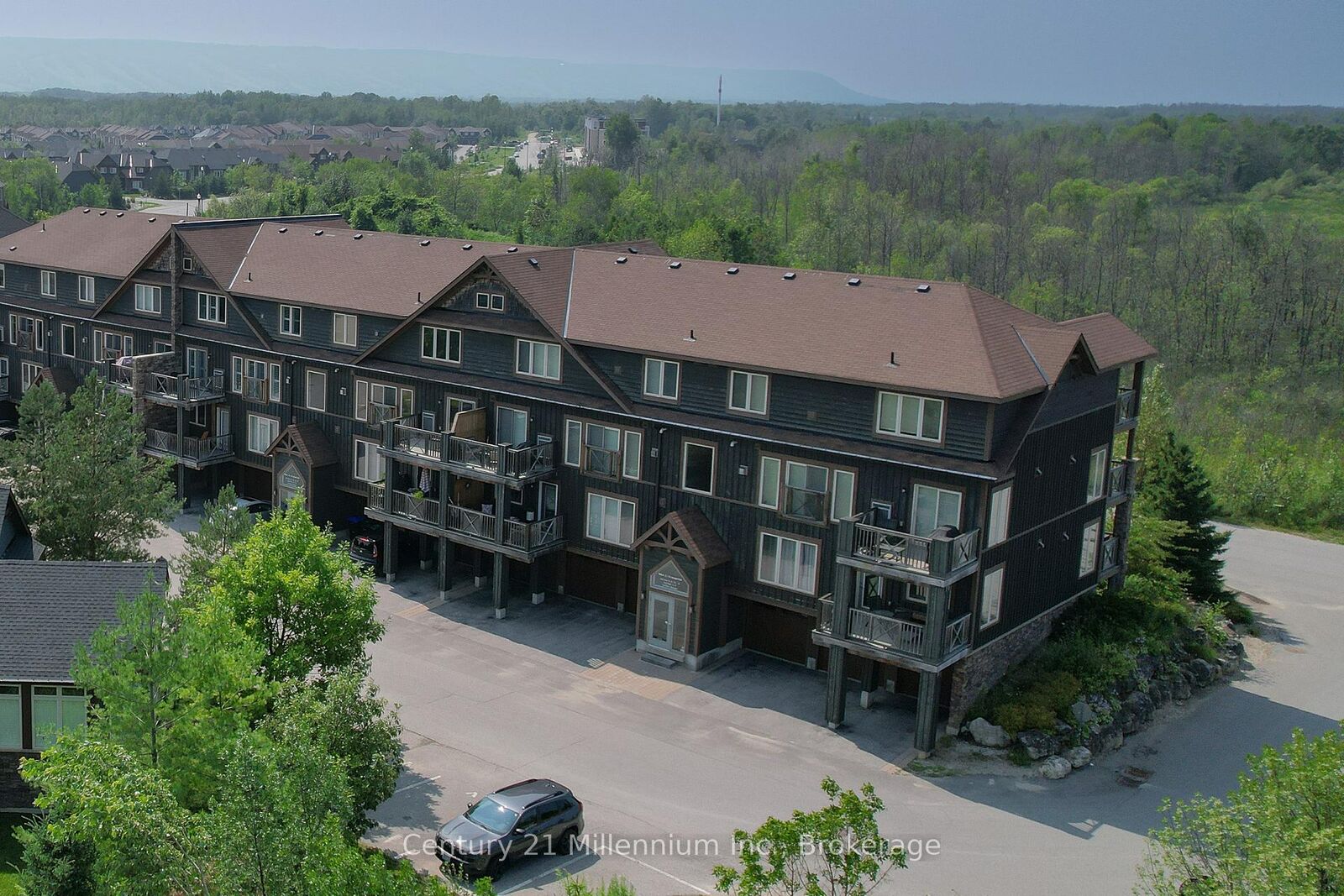 Photo de la propriété:  24 Joseph Trail  ON L9Y 0J2 