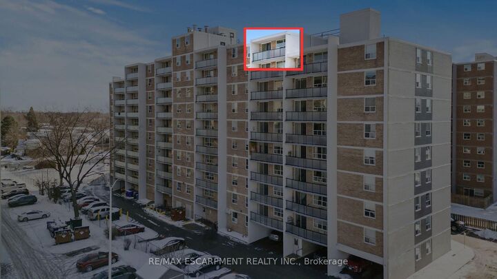 Property Photo:  359 Geneva Street 1004  ON L2N 2G5 