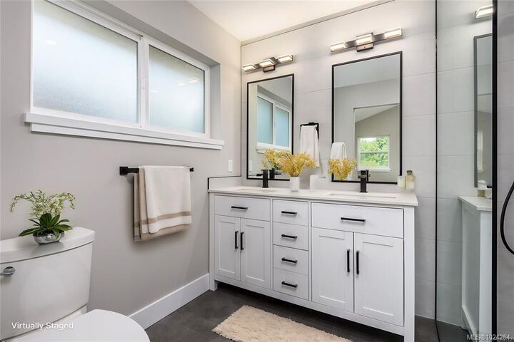 Property Photo:  649 5th St  BC V9N 1K5 