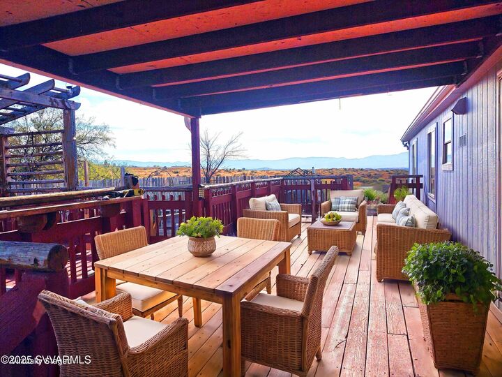 Property Photo:  495 S Ole Paint  AZ 86325 