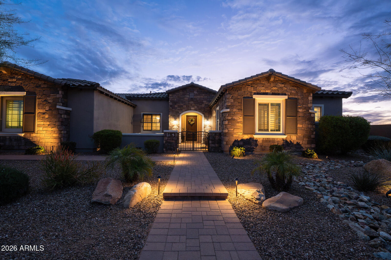 Property Photo: 32034 N 62nd Place AZ 85331