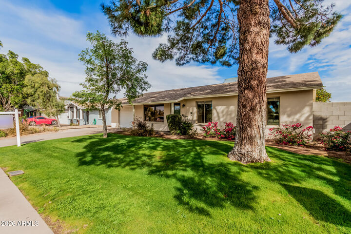 Property Photo:  5433 S Mill Avenue  AZ 85283 