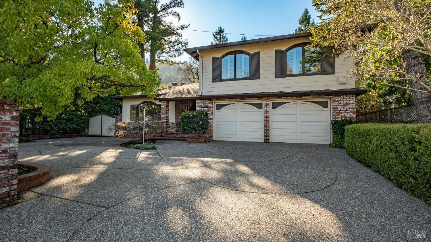 Property Photo: 12 Redwood Drive CA 94957