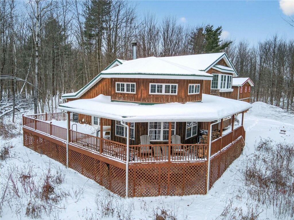 Property Photo:  120 Devlen Road  NY 13073 