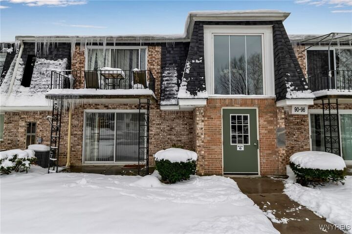 Property Photo:  90 Foxberry Drive A  NY 14068 