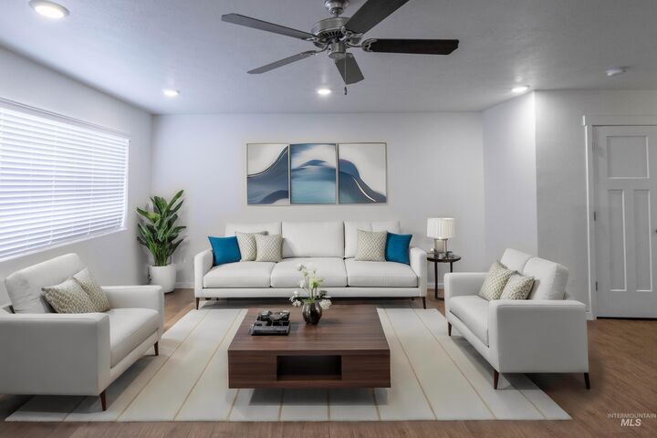 Property Photo:  16896 N Balboa Lane  ID 83687 