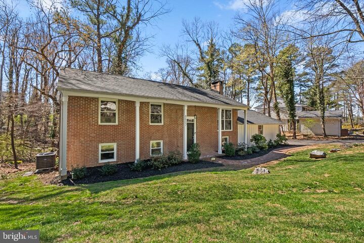 Property Photo:  8607 Pinecliff Drive  MD 21704 