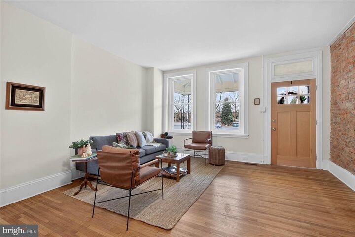 Property Photo:  980 E Orange Street  PA 17602 