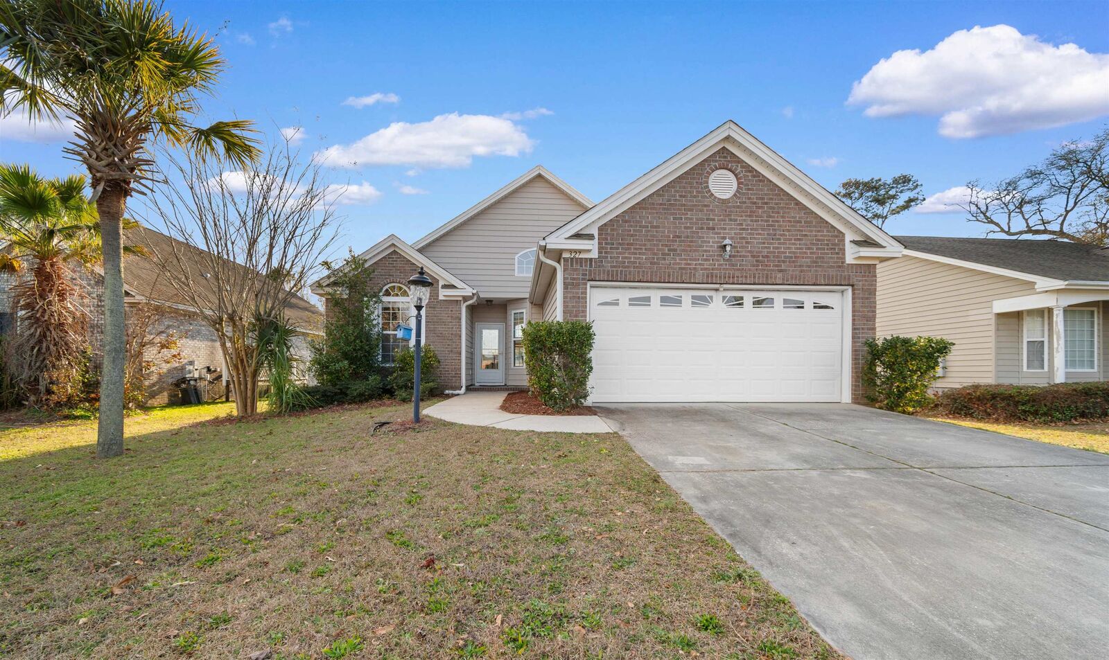 Property Photo:  327 William St.  SC 29577 