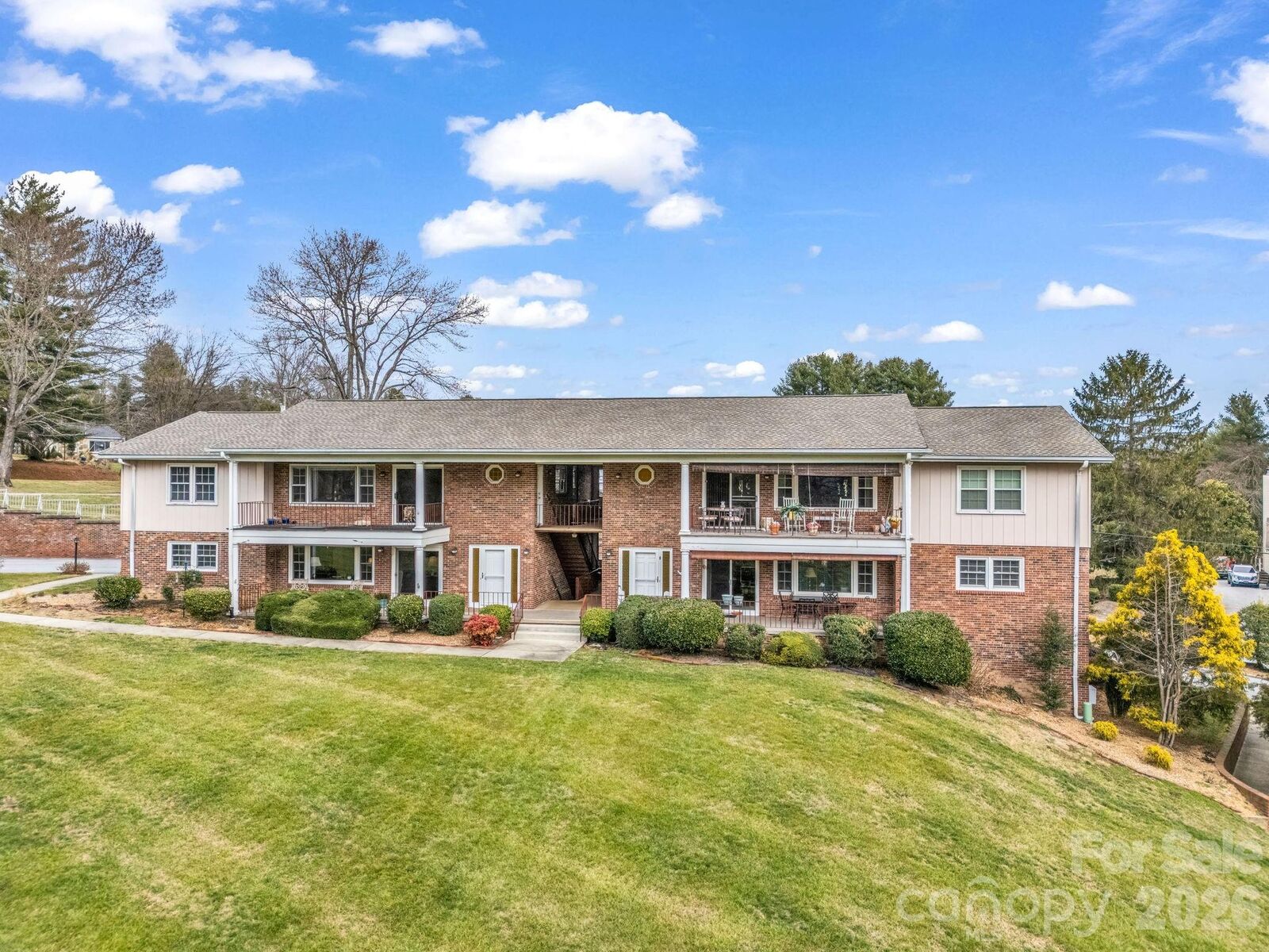 Property Photo: 410 Golf View Condo Lane 2A NC 28739