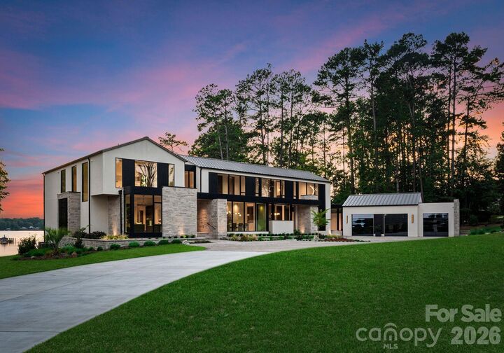 Property Photo:  2536 Brawley School Road  NC 28117 