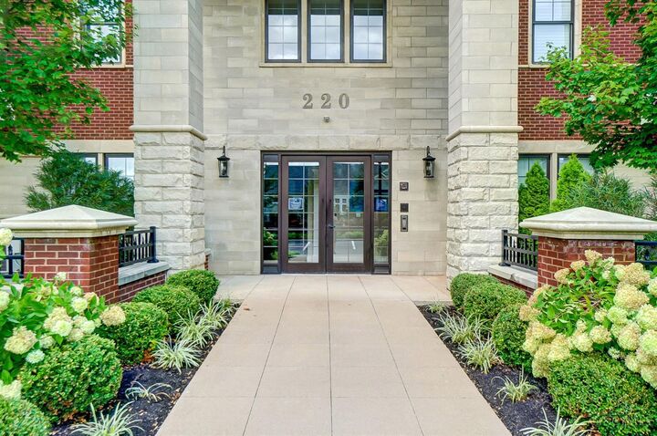 Property Photo:  220 Vintage Club Drive  OH 45249 