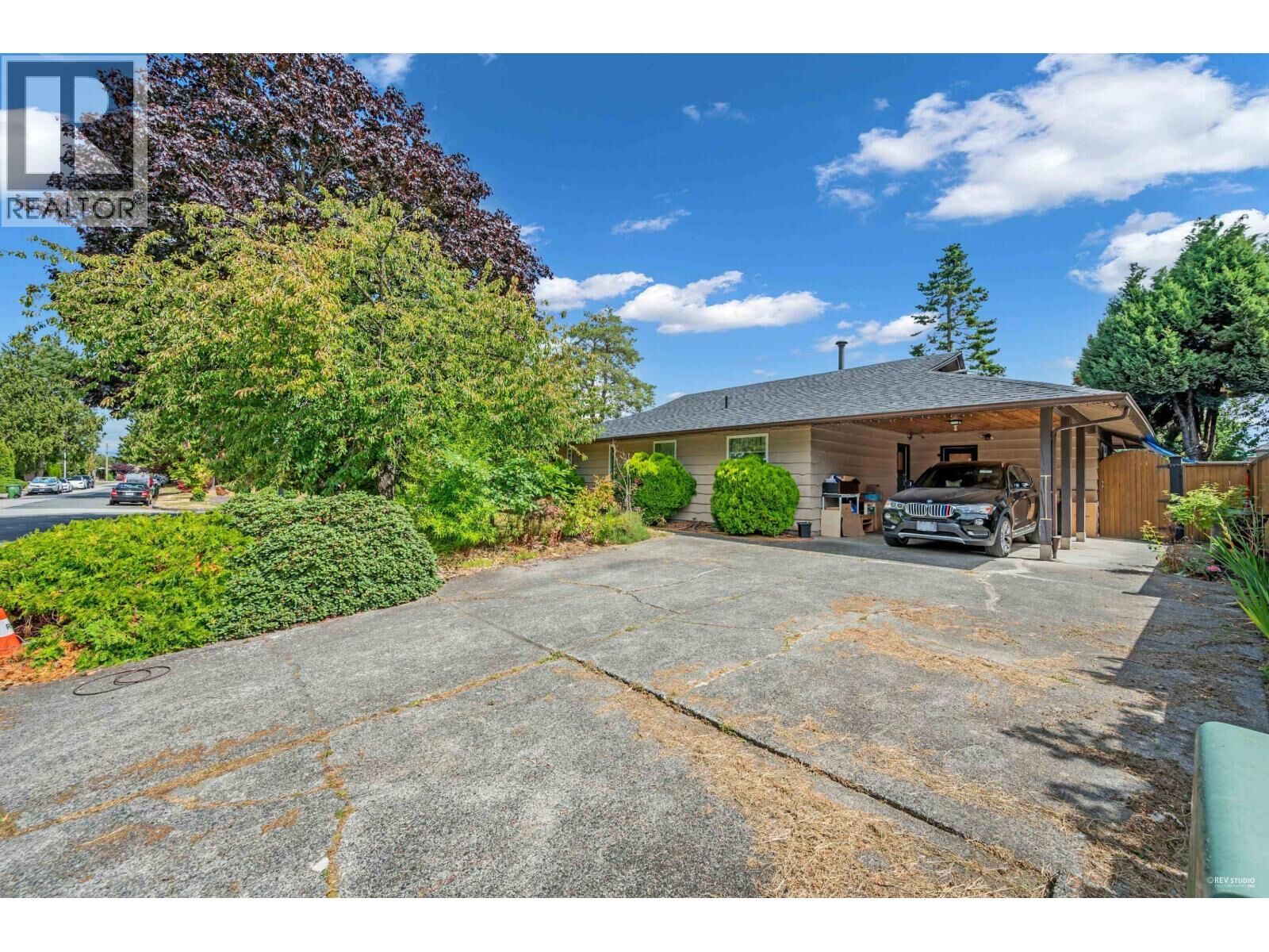 Property Photo:  11420 Daniels Road  BC V6X 1M8 