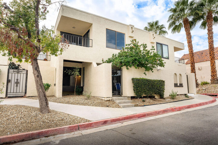 Property Photo: 73340 Shadow Mountain Drive 41 CA 92260