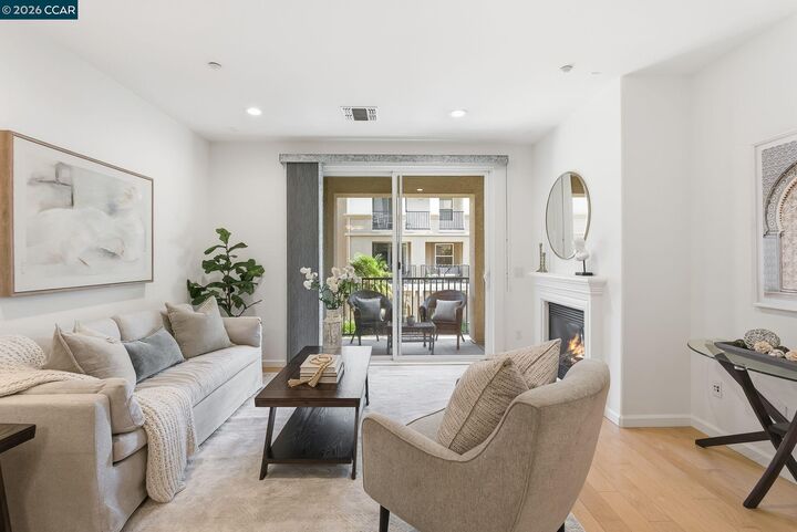 Property Photo:  3360 Maguire Way 201  CA 94568 