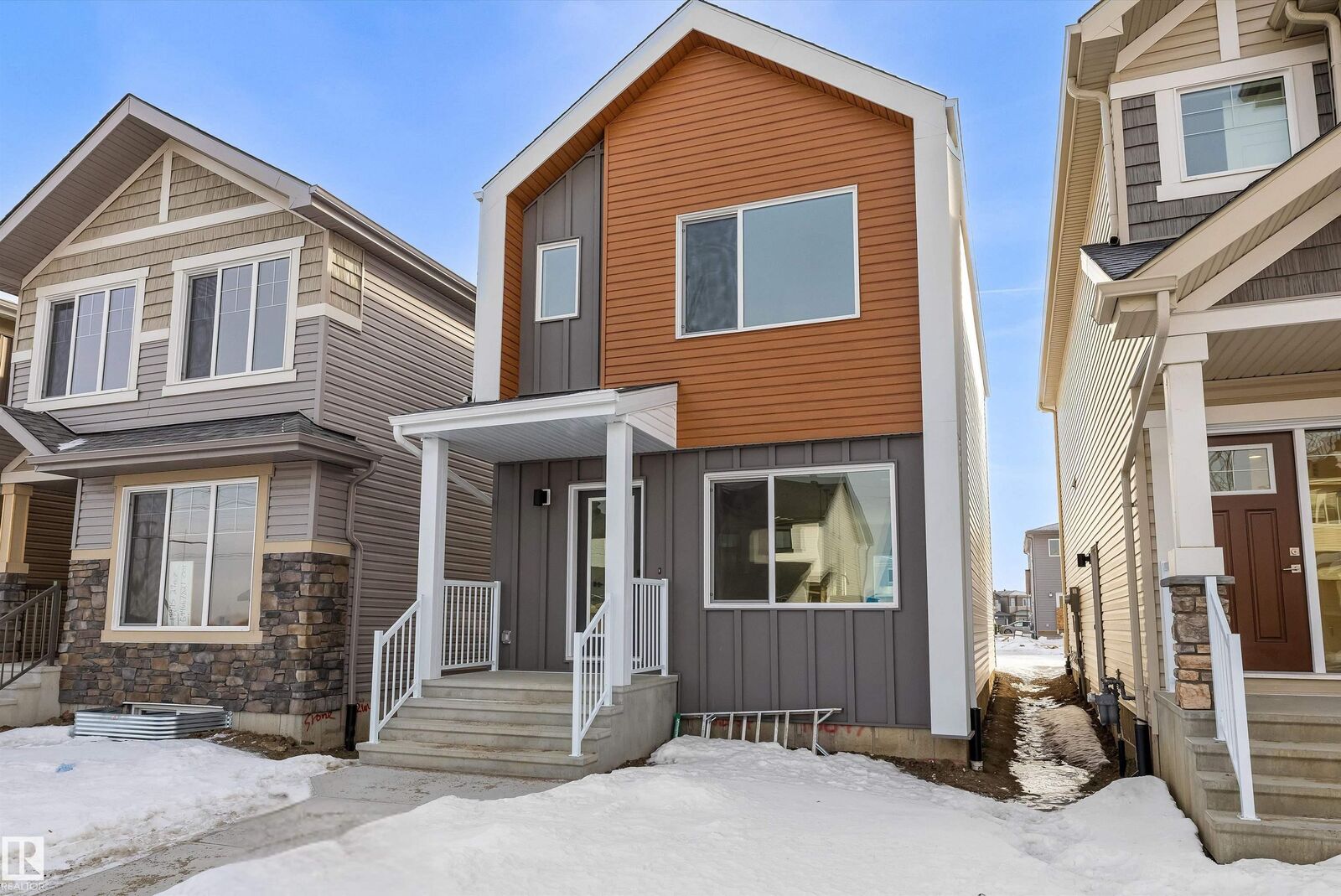 Property Photo:  18847 29 Avenue NW  AB T6M 3C5 