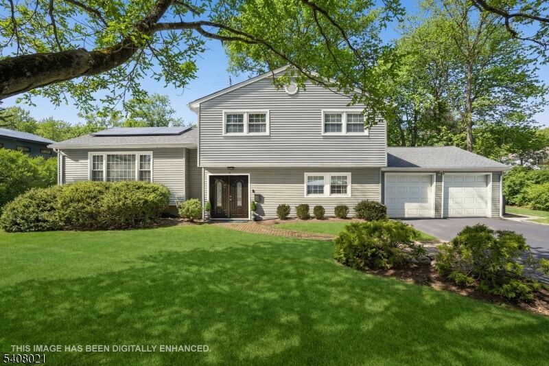 Property Photo:  6 Connel Dr  NJ 07052 