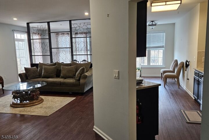 Property Photo:  3211 Cleveland Ln 211  NJ 07866 