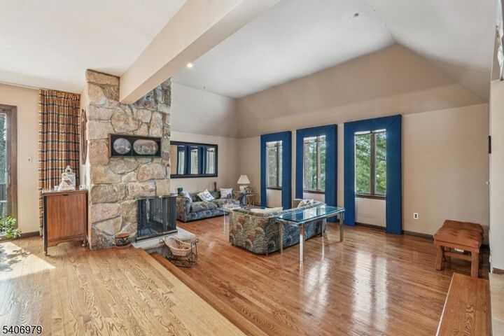 Property Photo:  845 Rifle Camp Rd  NJ 07424 