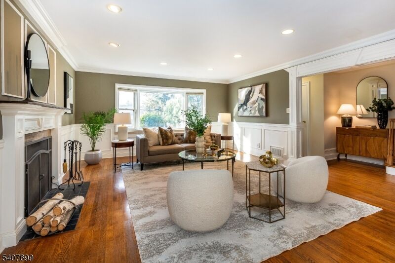 Property Photo:  13 Blackstone Dr  NJ 07039 