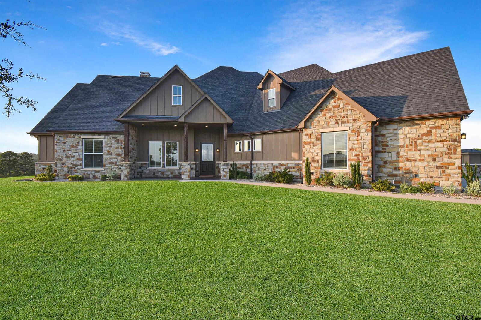 Property Photo:  13096 Honey Poo Lane  TX 75756 